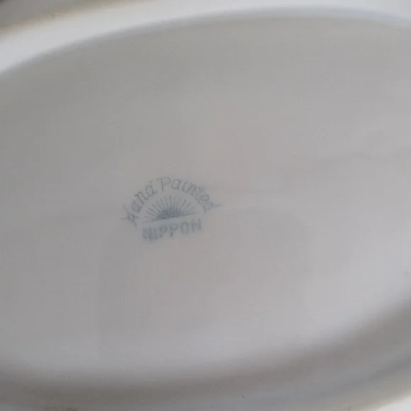 Nippon hand-painted floral oblong trinket bowl with Gold Accents - Picture 5 of 5